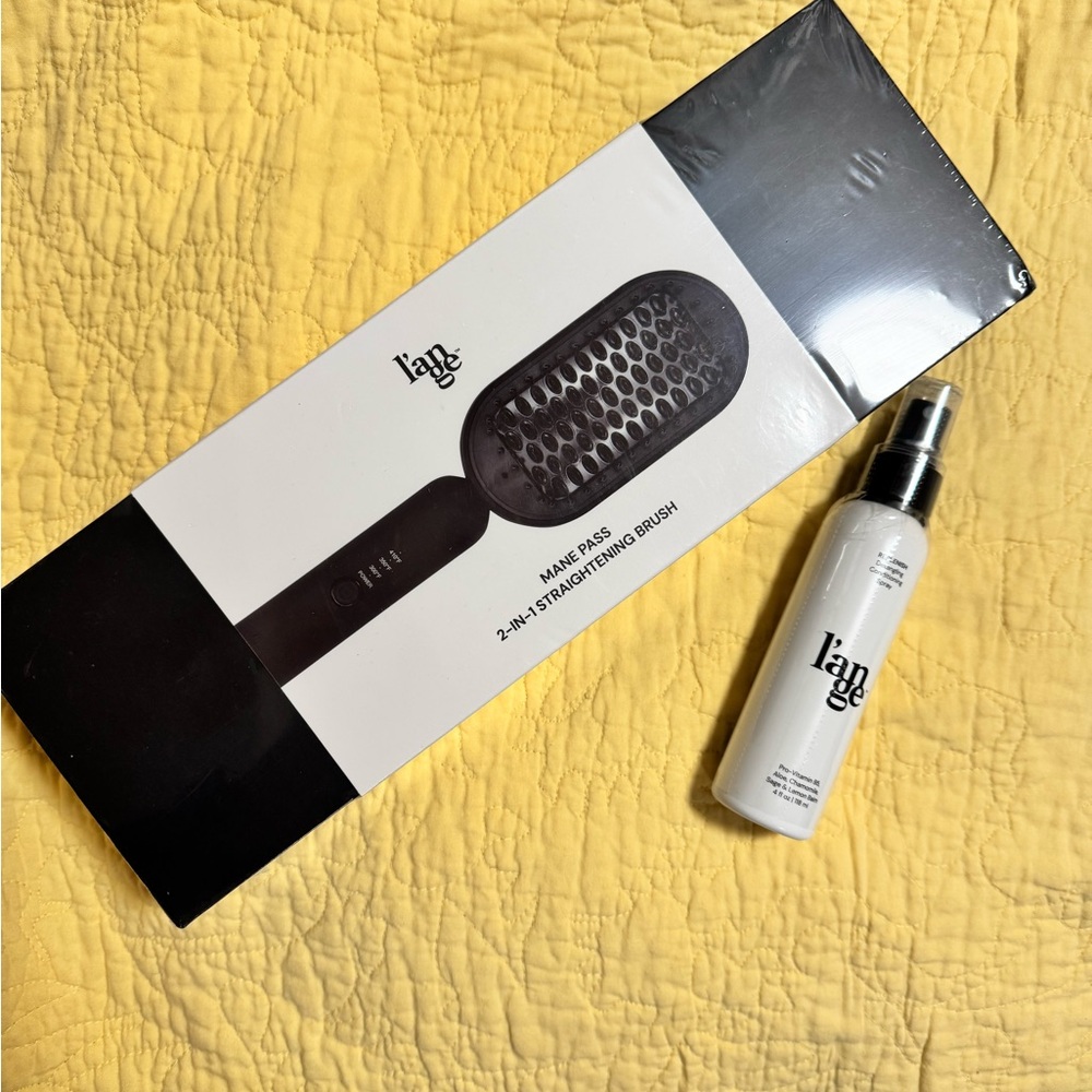 Lange Black 2-in-1 Straightening Brush with White Spray